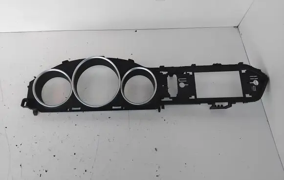 Mercedes-Benz C W204 Dashboard trim A2046890239 9031100