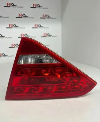Audi A5 8T 8F Tailgate rear/tail lights 8T0945094B