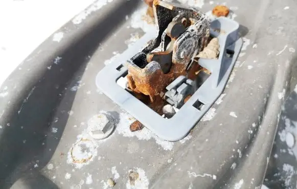 Renault Laguna I Engine bonnet/hood lock/catch