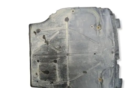 Volkswagen Multivan T5 Engine splash shield/under tray 
