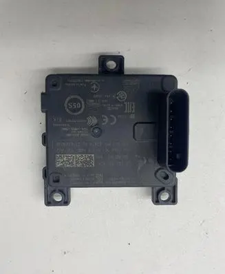 Volkswagen Golf VIII Distronic sensor radar 0203305626 5WA907561 5WA907572A