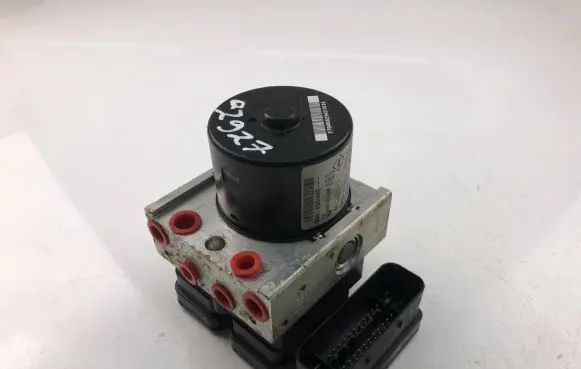 Renault Twingo II ABS Pump 28570108413