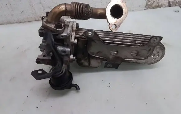 Seat Altea XL EGR valve cooler 038131513AD 3210275 017608907