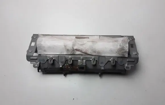 Lexus LS 460 - 600H Knee airbag 00020