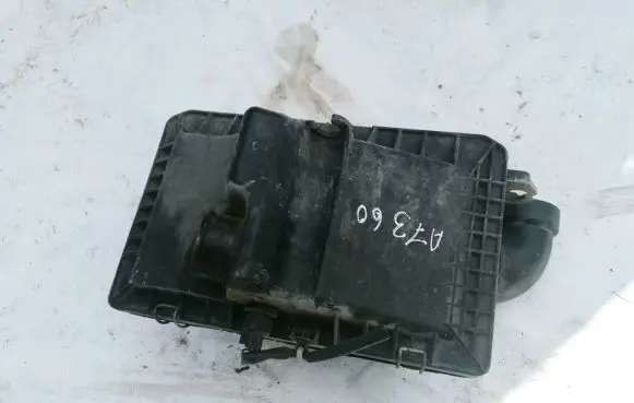 Mazda 323 F Air filter box NRF3F