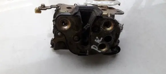 Opel Tigra A Front door lock