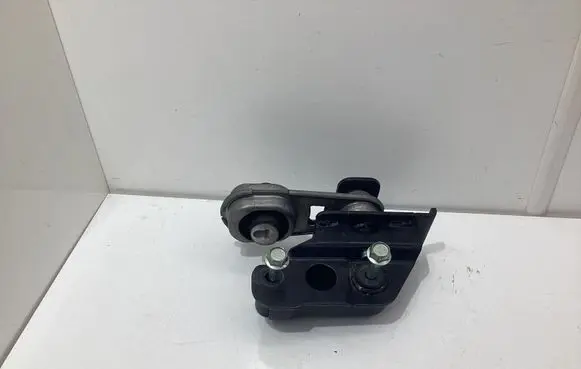 Renault Kadjar Gearbox mount 112383734R