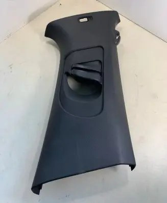 (B) pillar trim (top)
