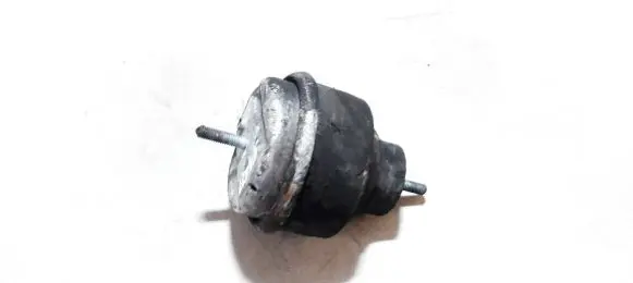 Audi A4 S4 B5 8D Engine mount bracket 8d0199379s