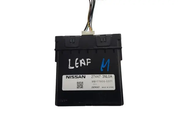 Nissan Leaf I (ZE0) Air conditioner control unit module 27447-3NL0A