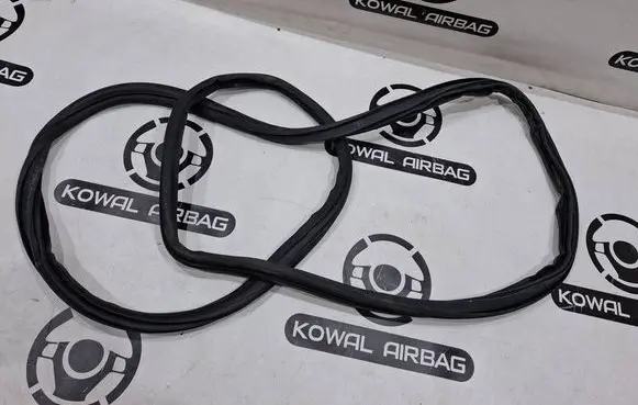 Mercedes-Benz G W463 2nd Gen Front door rubber seal A4637211500