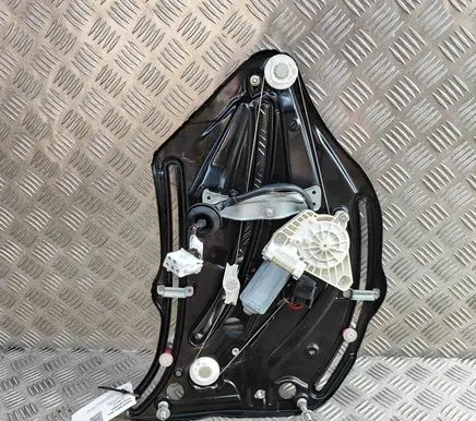 Mercedes-Benz E A207 Rear door window regulator with motor A2076701903