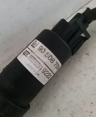 Opel Zafira B Windscreen/windshield washer pump