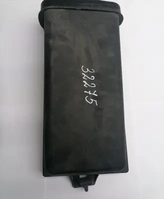 BMW 7 E65 E66 Air filter box cover 64318379958