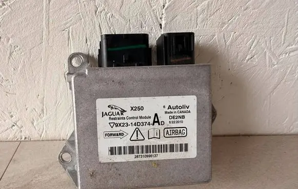 Jaguar XF X250 Airbag control unit/module 9X2314D374AD