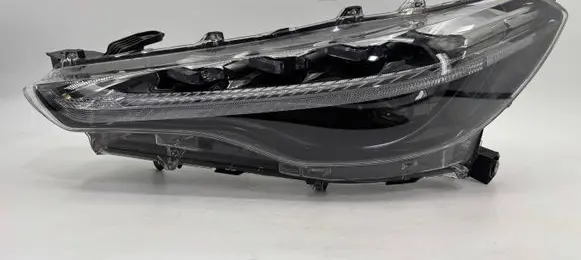 Toyota Corolla Cross Headlight/headlamp B017241