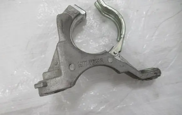 Renault Kadjar Driveshaft support bearing bracket 397746629R