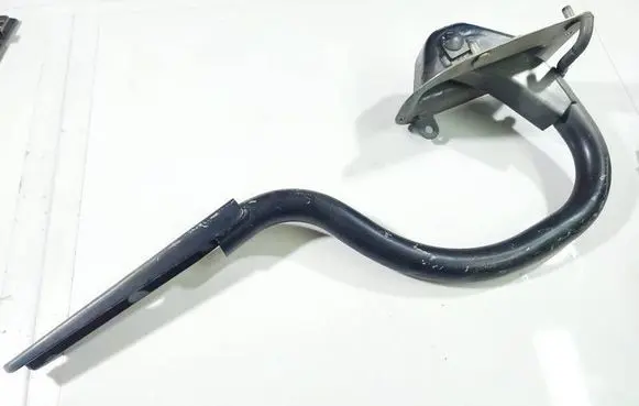 BMW 5 E60 E61 Tailgate/trunk/boot hinge 7034246