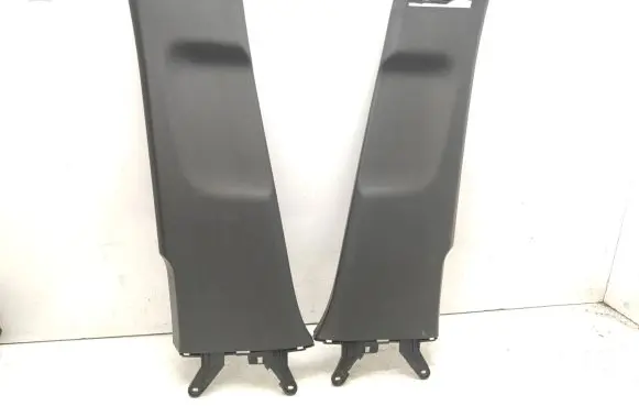 Volkswagen Golf Plus (B) pillar trim (bottom) 5M0867297 5M0867297K 5M0867298