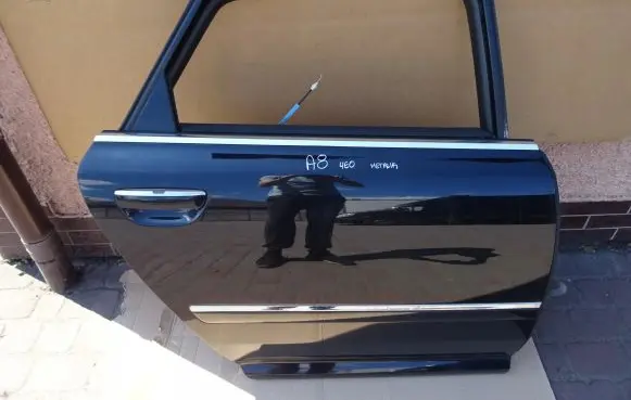 Audi A8 S8 D3 4E Rear door