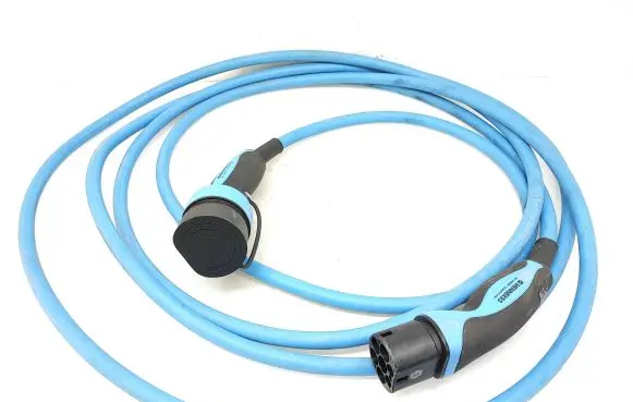 Tesla Model Y Electric car charging cable 1505712 RVJ31H0740