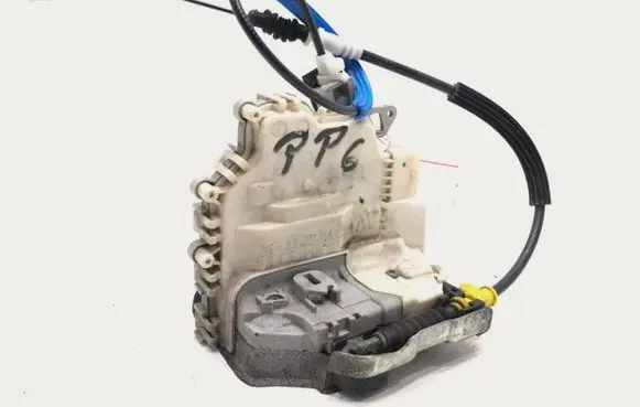 Audi A4 S4 B8 8K Front door lock 8J1837016C