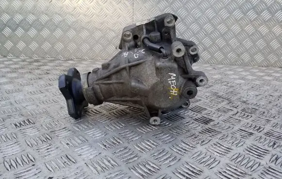 Nissan X-Trail T31 Gearbox transfer box case 