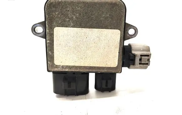 Tesla Model S Coolant fan relay 600895300D