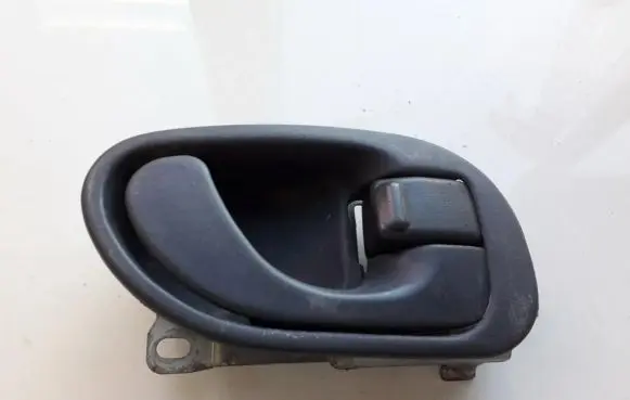 Mitsubishi Colt Rear door interior handle MB842876