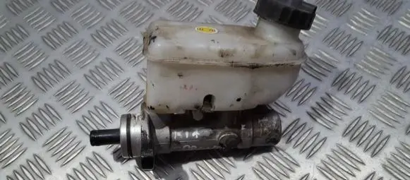 KIA Sorento Master brake cylinder