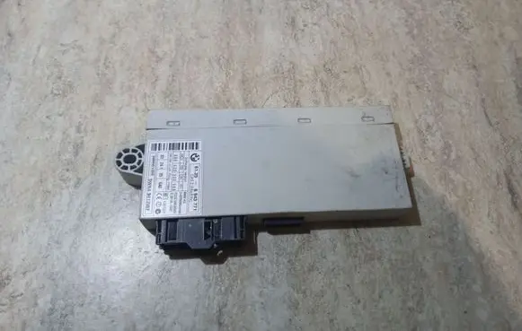 BMW 3 E90 E91 CAS control unit/module 5WK49412LBF