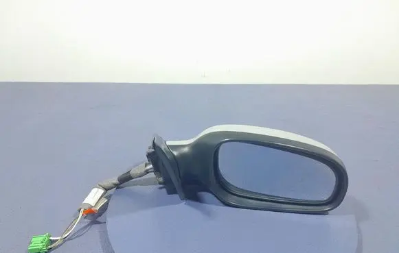 Volvo S60 Front door electric wing mirror 015463