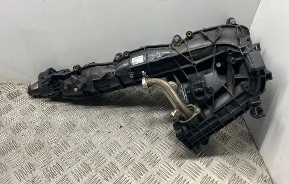 BMW 5 F10 F11 Intake manifold 7800088
