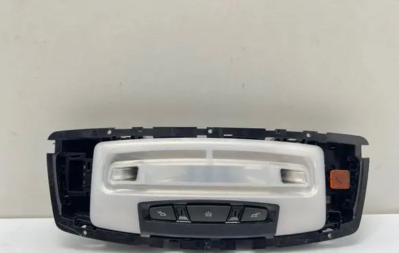 BMW 2 F22 F23 Front seat light 9305794 19679110 930579403E