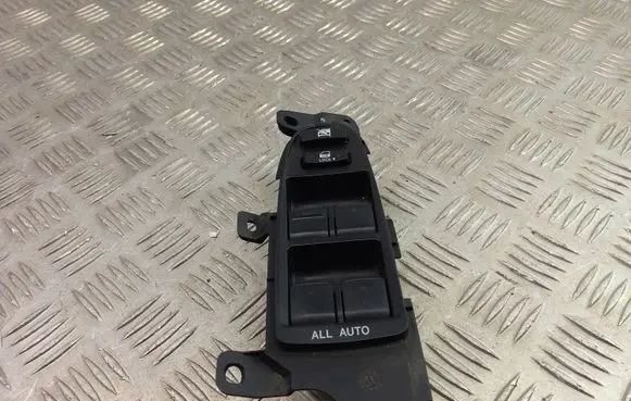 Lexus GS 300 350 430 450H Electric window control switch 8404030120