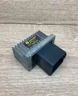 Renault Trafic II (X83) Glow plug pre-heat relay 7700115078