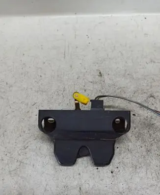 Renault Laguna I Tailgate/trunk/boot lock/catch/latch