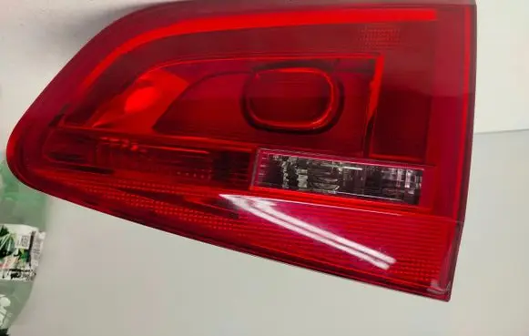 Volkswagen Sharan Rear/tail lights 2010R