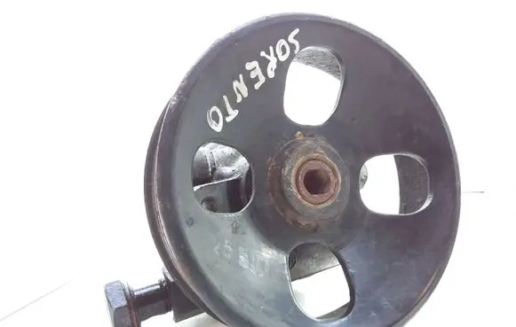 KIA Sorento Power steering pump