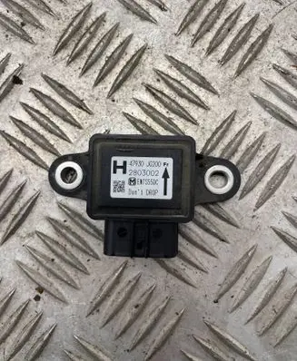 Nissan Juke I F15 ESP acceleration yaw rate sensor 47930JG200 2803002