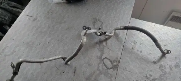 Renault Trafic III (X82) Air conditioning (A/C) pipe/hose 924804190R