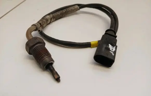 Skoda Octavia Mk3 (5E) Exhaust gas temperature sensor 04l906088ar