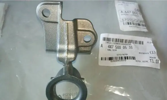Mercedes-Benz Vito Viano W447 Radiator mount bracket 4475000531 NE63562