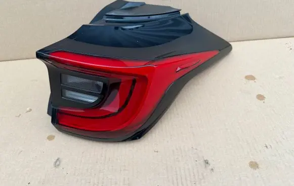 Rear/tail lights