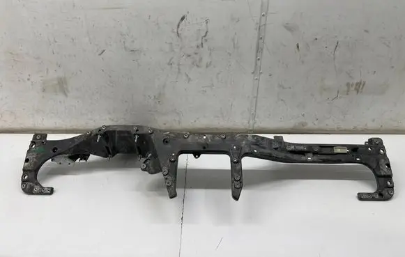 Maserati Ghibli Dashboard cross member/frame bar 670003676