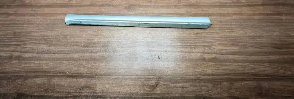 Volkswagen Sharan Front door trim (molding) 7N0864938