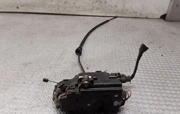 Front door lock