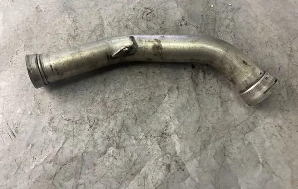 Jeep Grand Cherokee (WK) Intercooler hose/pipe A6420980707