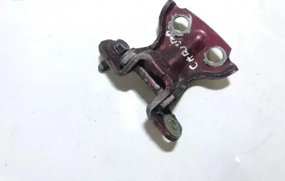Mitsubishi Carisma Rear door lower hinge