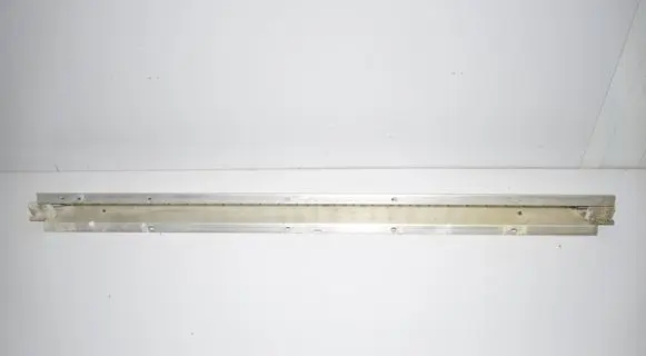 BMW X5 E53 Sill supporting ledge 8403077